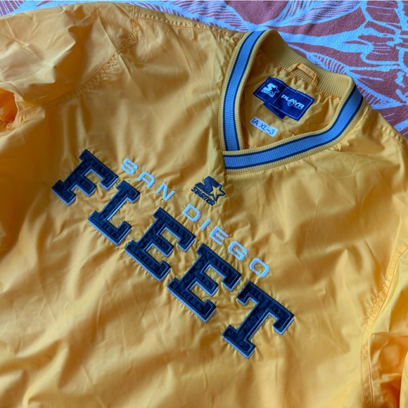 STARTER San Diego Fleet V-Neck Pullover - Picture 4 of 14